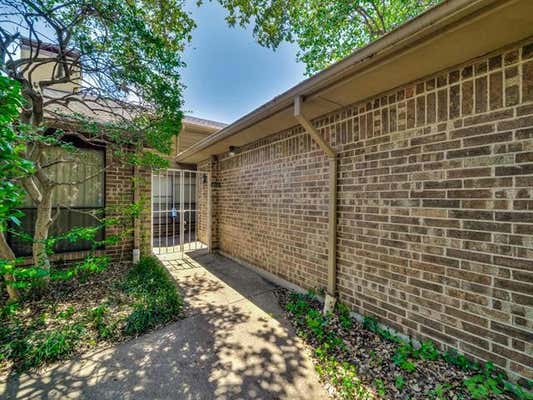 4032 MORMAN LN, ADDISON, TX 75001, photo 4 of 26