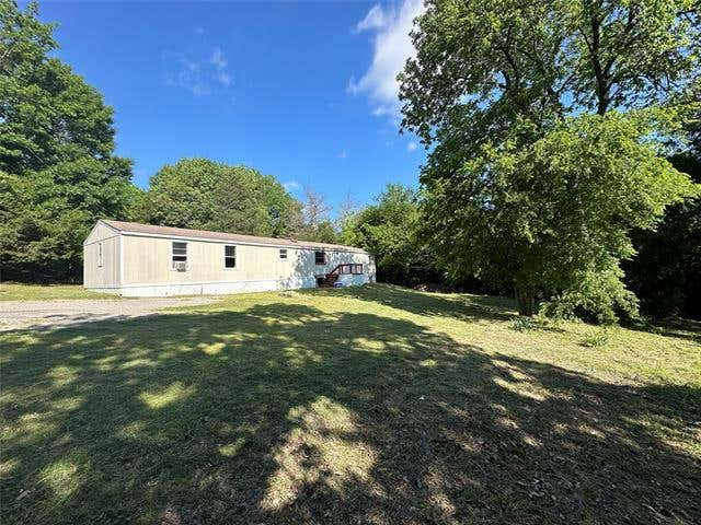 25 CHARLSIE DR, DENISON, TX 75020, photo 1 of 14