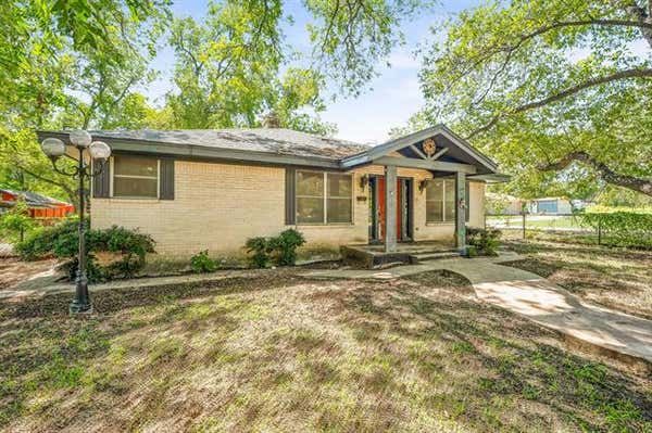 232 W PECAN AVE, DE LEON, TX 76444, photo 3 of 38