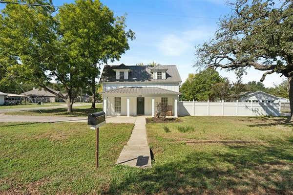 200 N EWING ST, BOYD, TX 76023 - Image 1