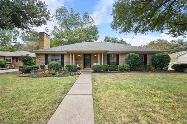 1605 WOODCREST AVE, CORSICANA, TX 75110 - Image 1