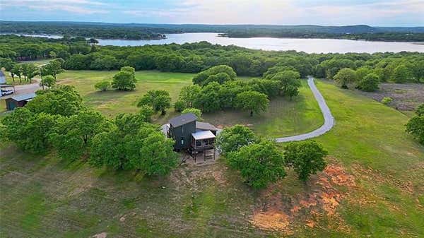 2098 COUNTRY CLUB RD, BOWIE, TX 76230 - Image 1