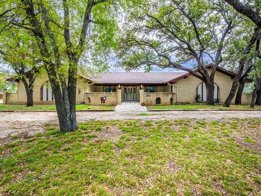 910 DEER TRL, BROWNWOOD, TX 76801 - Image 1