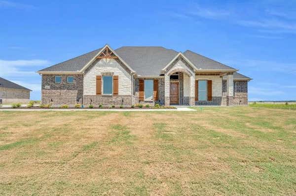 621 N ARMSTRONG RD, VENUS, TX 76084, photo 2 of 31