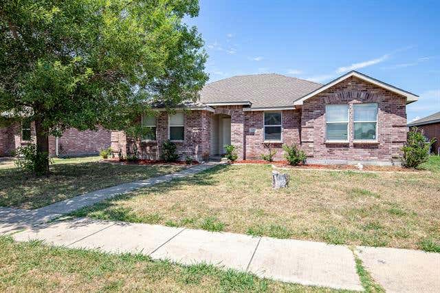 3016 MEADOW BLUFF DR, WYLIE, TX 75098, photo 1 of 27