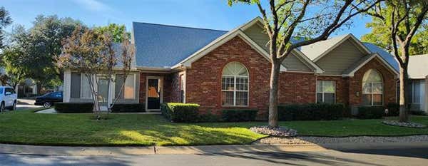 902 BRIDGES DR, ARLINGTON, TX 76012 - Image 1