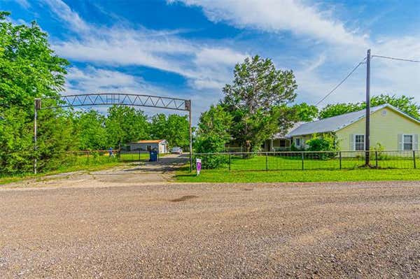 6413 COUNTY ROAD 3205, CAMPBELL, TX 75422, photo 3 of 39