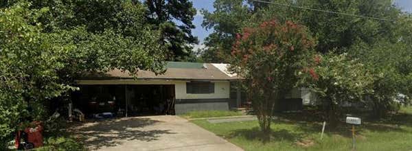 605 CLARKSVILLE ST, BOGATA, TX 75417 - Image 1