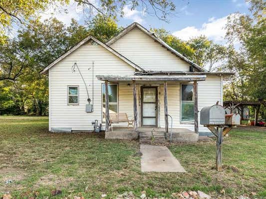 1014 TRINITY ST, CLEBURNE, TX 76031 - Image 1