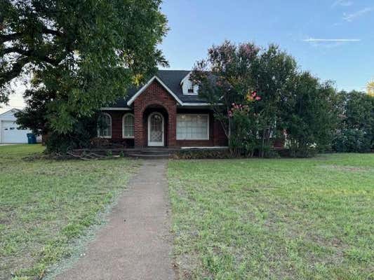 800 JAMES ST, SWEETWATER, TX 79556 - Image 1