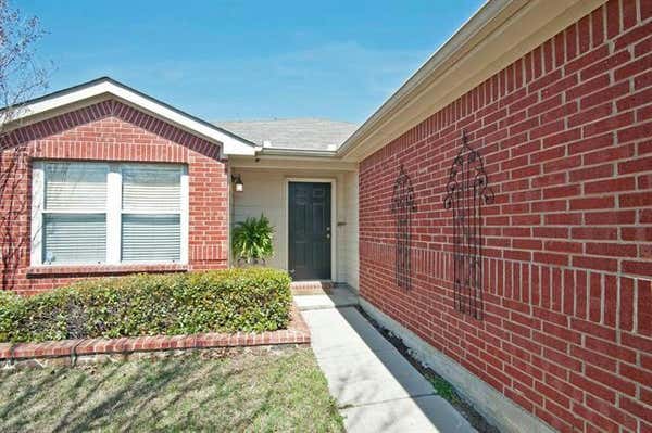 1571 THORNHILL LN, LITTLE ELM, TX 75068 - Image 1