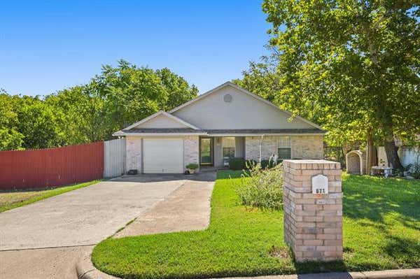 871 MIRIKE DR, WHITE SETTLEMENT, TX 76108 - Image 1