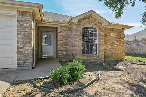 812 REDBUD RD, BURLESON, TX 76028, photo 3 of 34