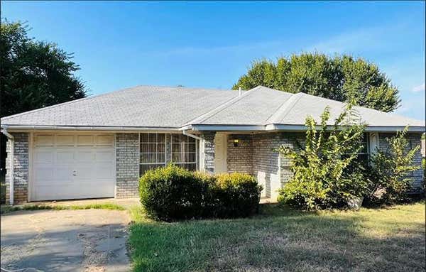 206 E MAPLE ST, KEENE, TX 76059 - Image 1