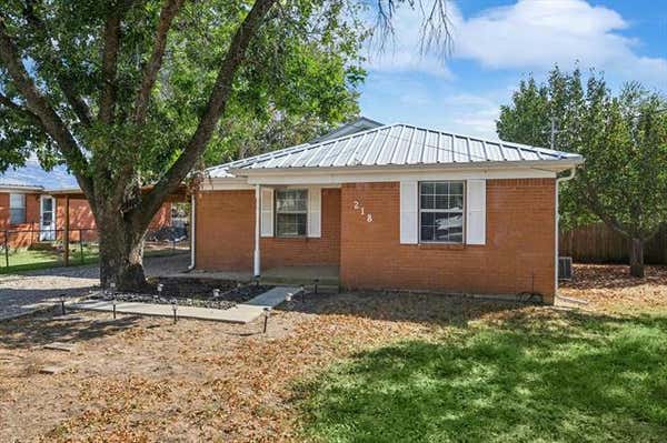 218 E LLOYD ST, KRUM, TX 76249 - Image 1