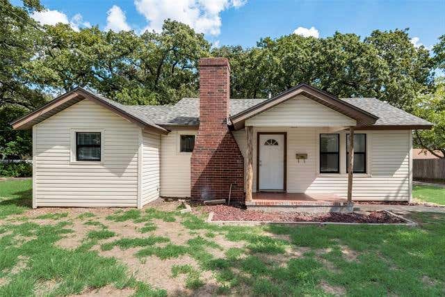 1304 OAK KNOLL DR, HALTOM CITY, TX 76117, photo 1 of 18