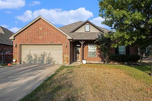 917 JOHN KENNEDY DR, SAGINAW, TX 76179 - Image 1