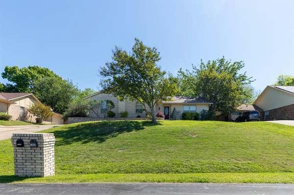 1910 BRIARWOOD DR, GRAND PRAIRIE, TX 75050 - Image 1