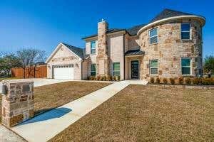 5504 PLEASANT RUN RD, COLLEYVILLE, TX 76034, photo 1 of 18