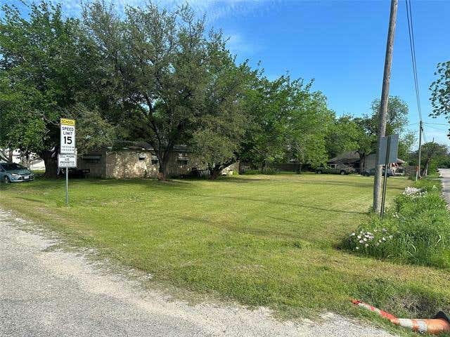 100 & 102 S OAK LANE, TOLAR, TX 76476, photo 1 of 2