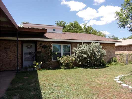 1106 W PECAN ST, SAN SABA, TX 76877 - Image 1