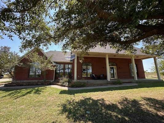 8535 PLAINVIEW RD, KRUM, TX 76249 - Image 1