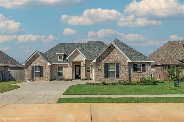 431 N LOST RIVER DR, BENTON, LA 71006, photo 1 of 25