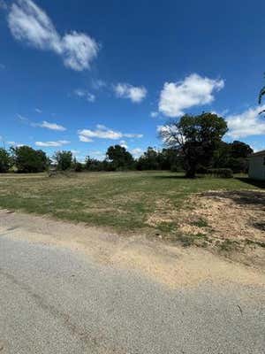 214 STONE ST, GRANBURY, TX 76048, photo 5 of 13