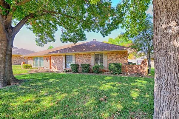 215 MEADOWLARK LN, DUNCANVILLE, TX 75137 - Image 1