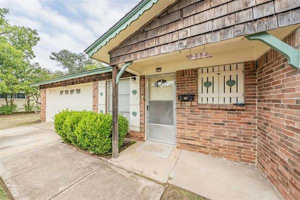 212 HIGHLAND TER S, FORT WORTH, TX 76134 - Image 1