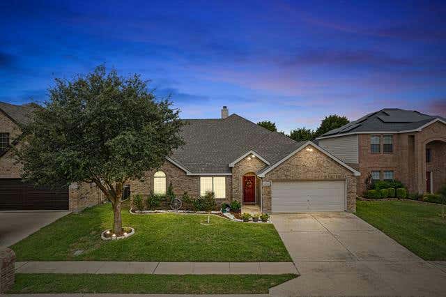 12109 TREELINE DR, FORT WORTH, TX 76036, photo 1 of 38