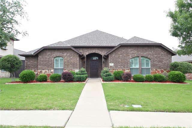 4805 CREEKRIDGE LN, GARLAND, TX 75043, photo 1 of 27