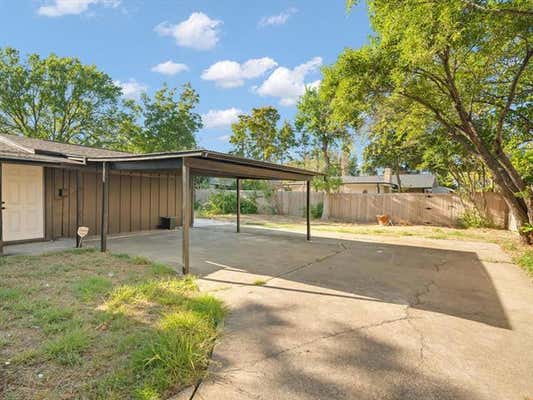 8015 CLEAR SPRINGS RD, DALLAS, TX 75240, photo 4 of 33