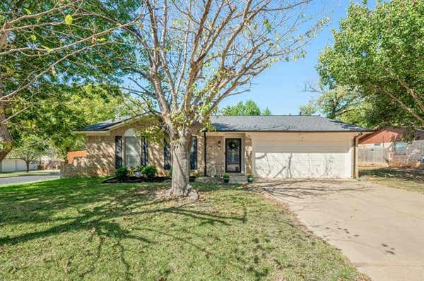 401 APPLE BLOSSOM LN, HURST, TX 76053 - Image 1