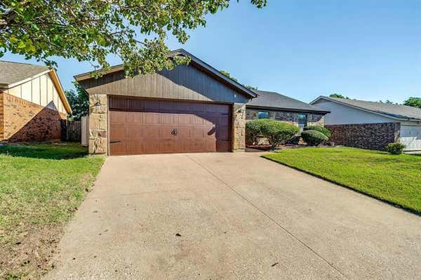 1300 STEINBURG LN, FORT WORTH, TX 76134 - Image 1