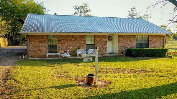 706 ROSE ST, CLARKSVILLE, TX 75426 - Image 1