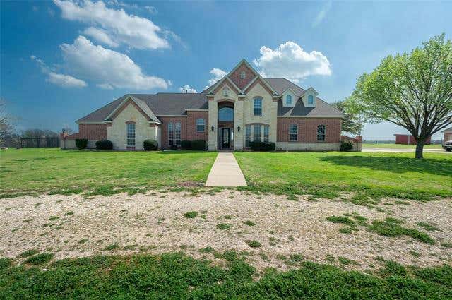 2610 GREATHOUSE RD, WAXAHACHIE, TX 75167, photo 1 of 35