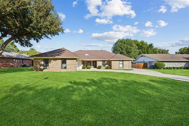 3001 FLAMINGO CIR, SOUTHLAKE, TX 76092, photo 1 of 28