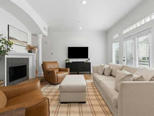 4040 AVONDALE AVE APT 303, DALLAS, TX 75219 - Image 1