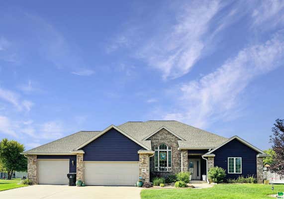 803 CLAIRMONT CIR, SERGEANT BLUFF, IA 51054 - Image 1