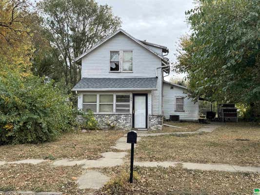 106 N PEARL ST, ELK POINT, SD 57025 - Image 1