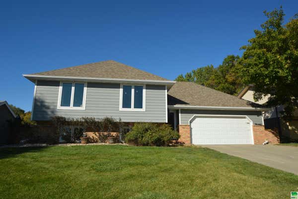 401 DRIFTWOOD CT, SIOUX CITY, IA 51104 - Image 1