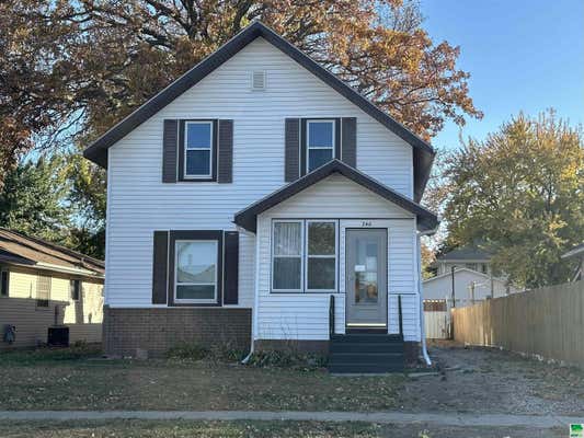 240 DAKOTA ST, AKRON, IA 51001 - Image 1