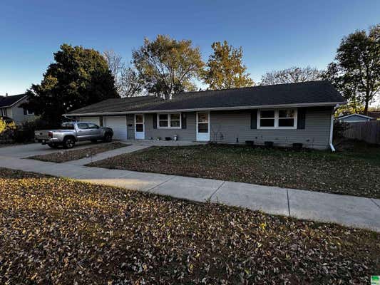 439 SPRUCE ST, CHEROKEE, IA 51012 - Image 1