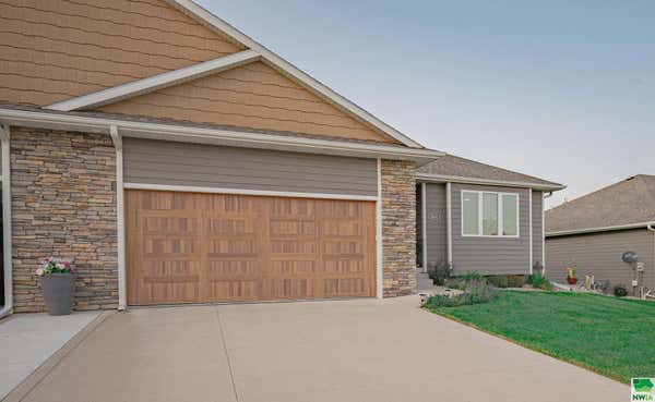 2631 INDIAN HILLS CT, SIOUX CITY, IA 51108 - Image 1