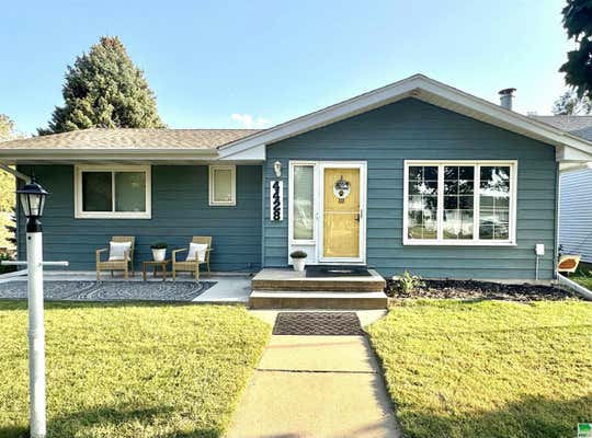 4428 WELLINGTON AVE, SIOUX CITY, IA 51106 - Image 1