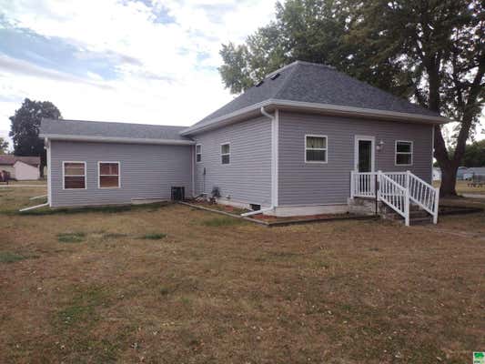 200 SARGENT ST, AKRON, IA 51001 - Image 1