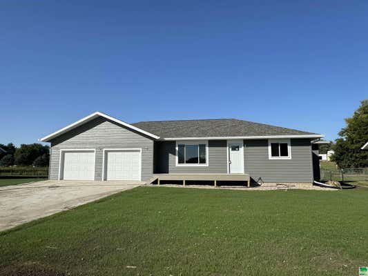 804 PARK ST, ALTON, IA 51003 - Image 1