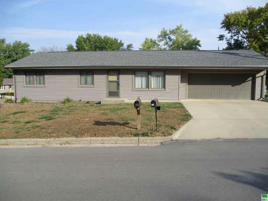 300 PILOT AVE, CHEROKEE, IA 51012 - Image 1