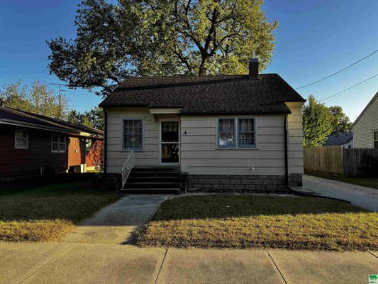 457 SUMNER ST, CHEROKEE, IA 51012 - Image 1